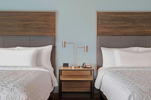 Tru by Hilton Toronto Airport West