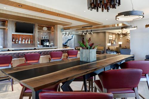 Hyatt Place Ottawa - West