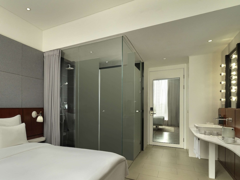 Novotel Shanghai Hongqiao Exhibition