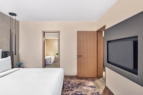 Novotel Mumbai International Airport