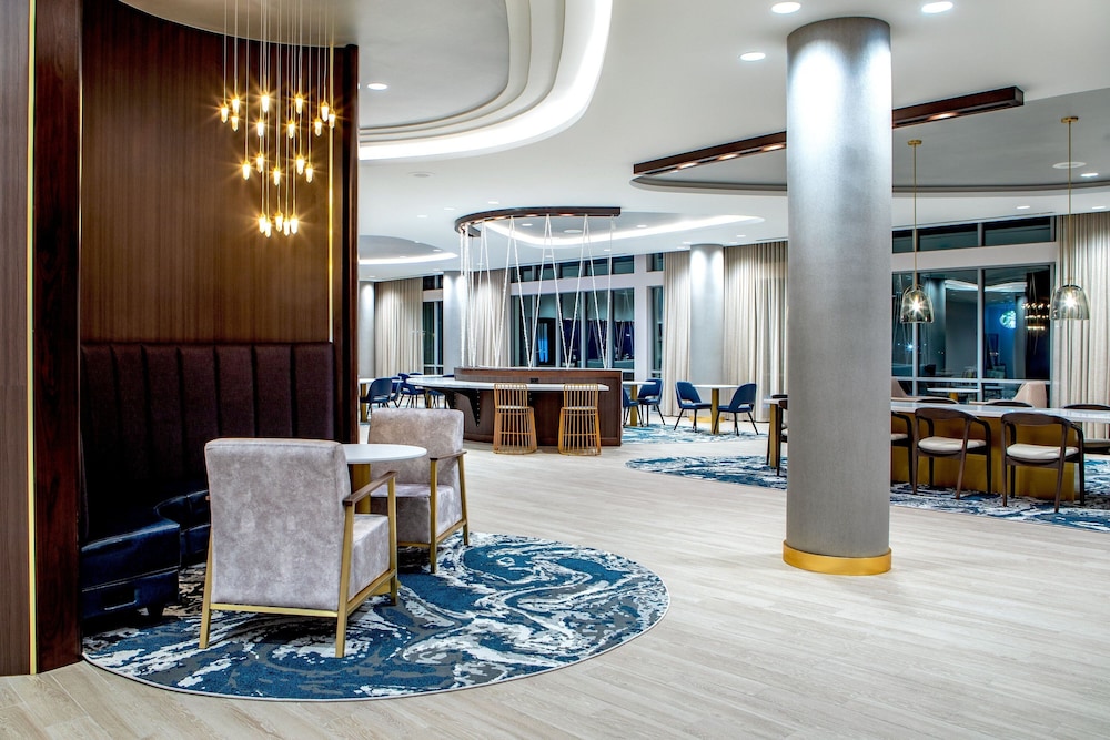 SpringHill Suites by Marriott Boston Logan Airport Revere Beach