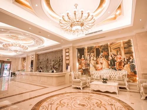 Vienna International South Railway Station