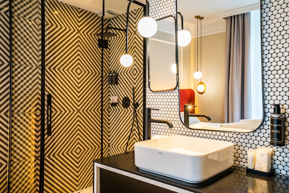 SmartRental Collection Gran Via Capital