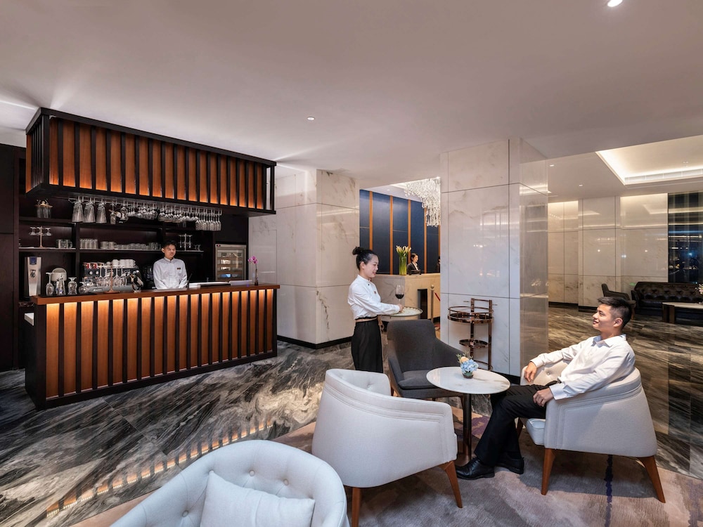 Mercure Shenzhen Pinghu