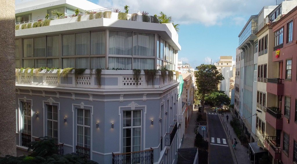 Hotel Emblemtico Hi Suites