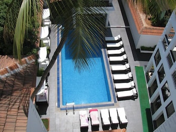 Silver Sands Hideaway