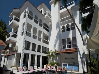 Silver Sands Hideaway