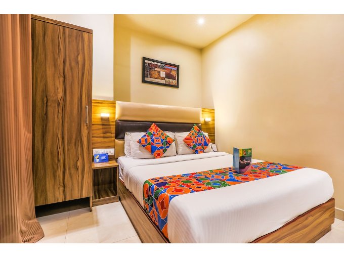 Liwa International by FabHotel