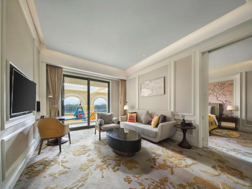 Hollick Hotel Wen'an Tapestry Collection by Hilton