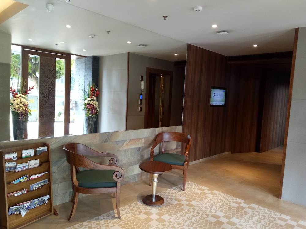 The Grandeur Boutique Hotel