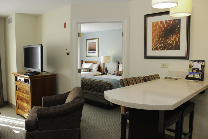 Sonesta ES Suites Portland Vancouver 41st Street