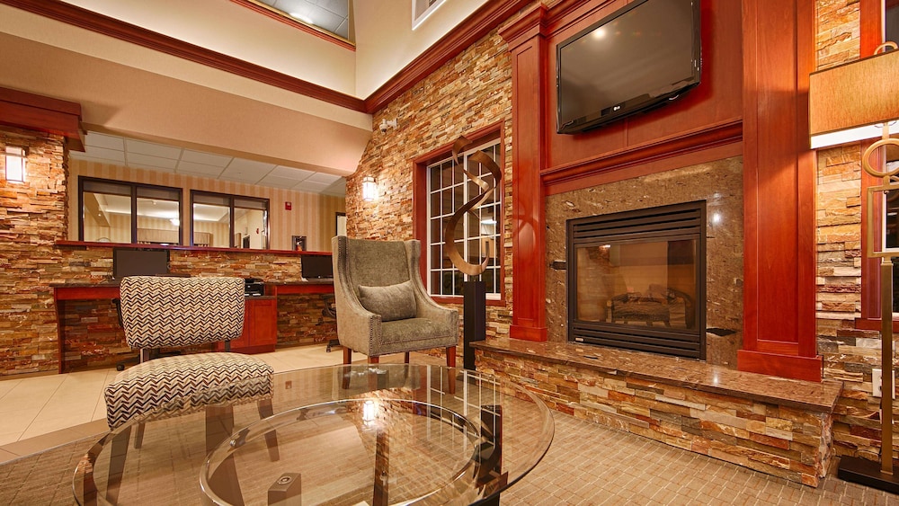 Best Western Plus Vancouver Mall Dr. Hotel & Suites