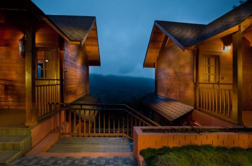 Eterno Camellia and Elettaria