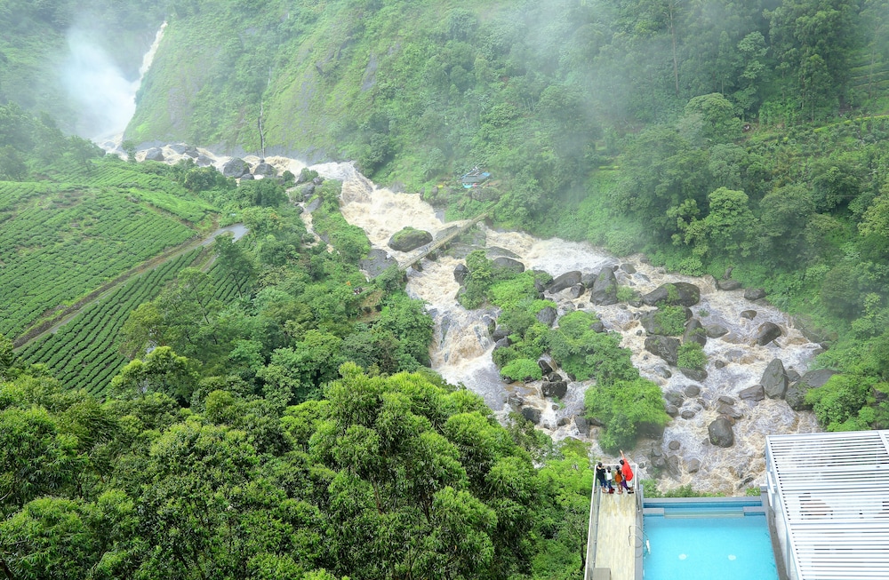 Blanket Hotel And Spa