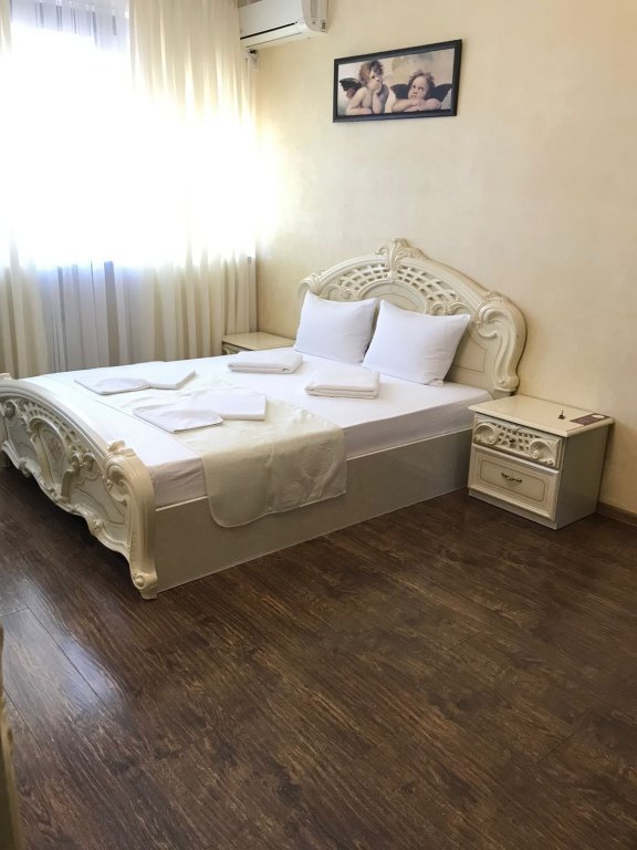 Guest House Paradise