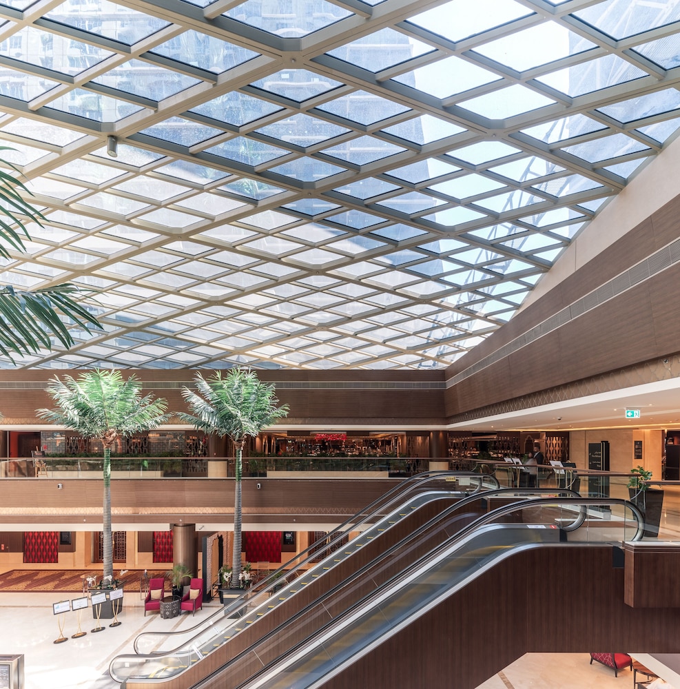 Dusit Thani Abu Dhabi