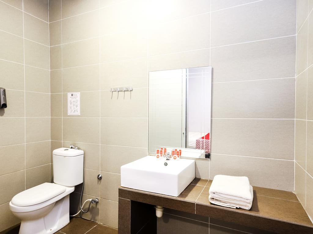 Mayfair Hotel by OYO Rooms