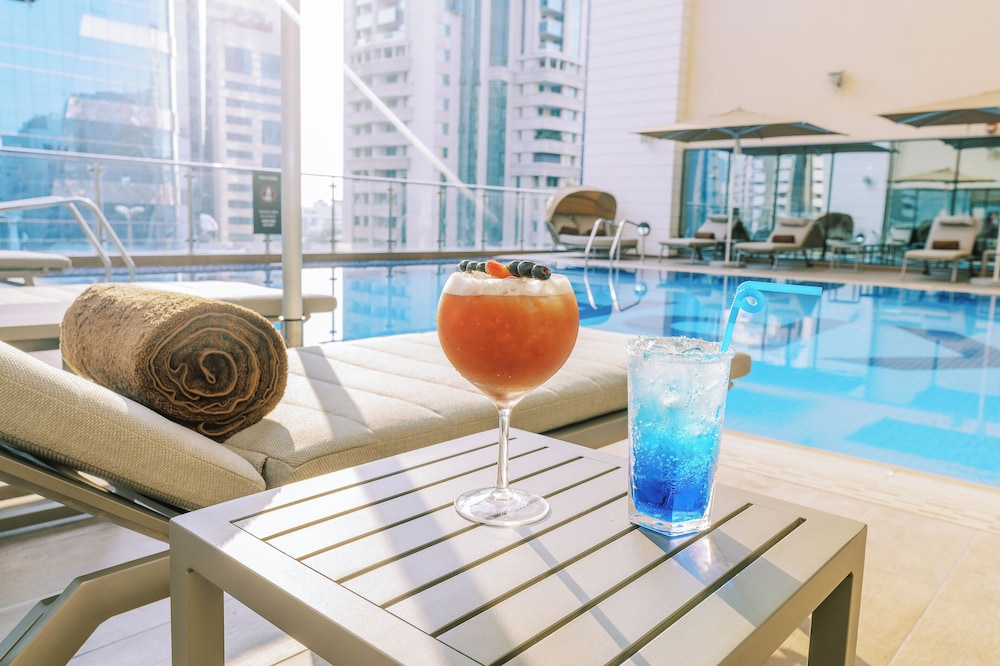 Khalidia Palace Hotel Dubai by Mourouj Gloria