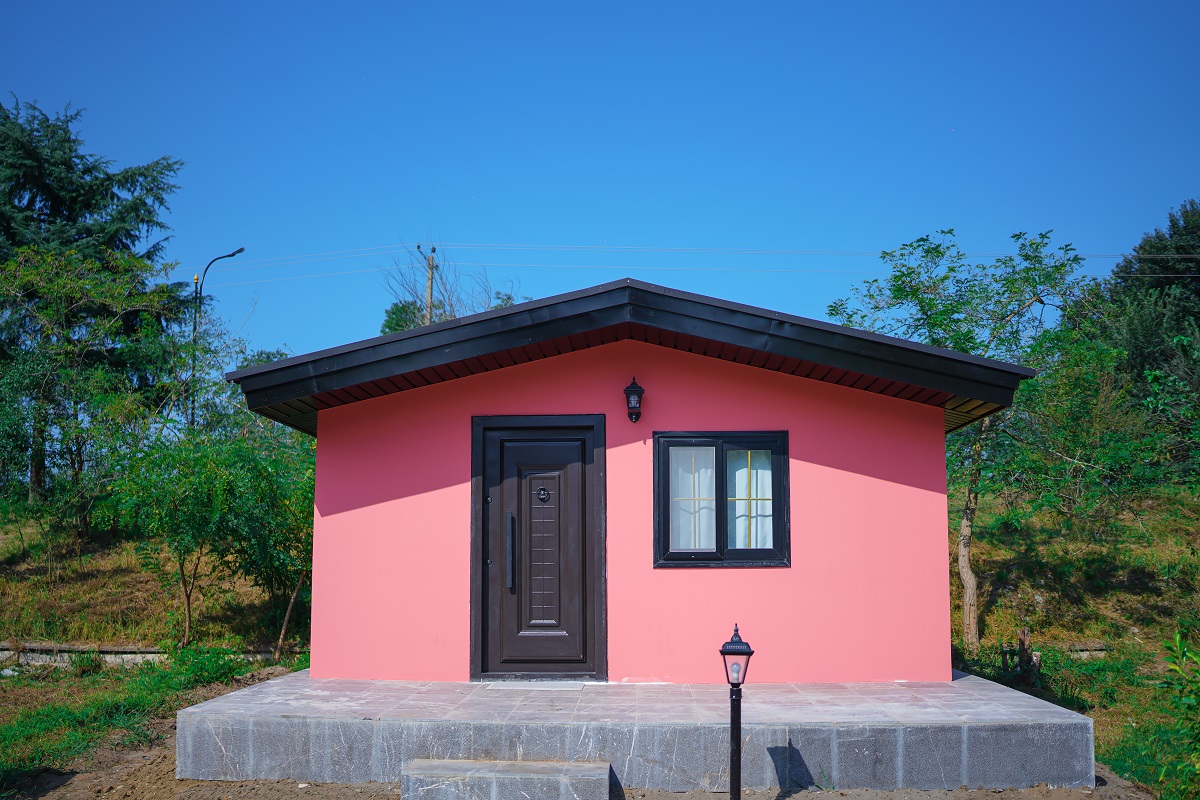 مجتمع مسکونی کلبه های ساحلی پارسیان آزادی خزر