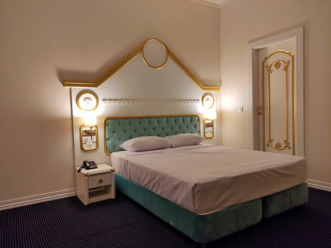 هتل امپراطور