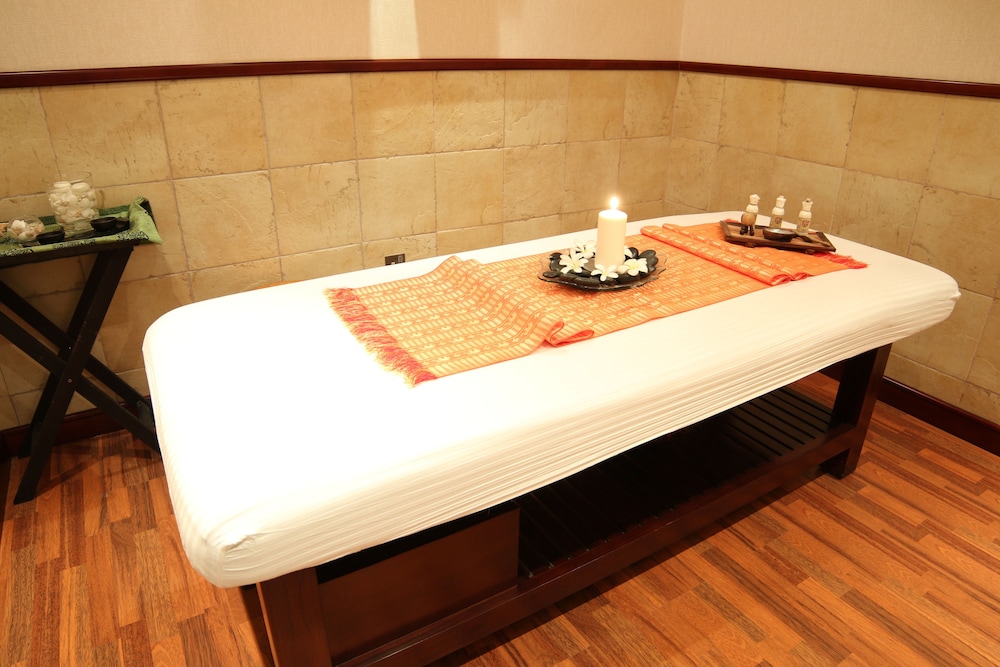 Danat Jebel Dhanna Resort