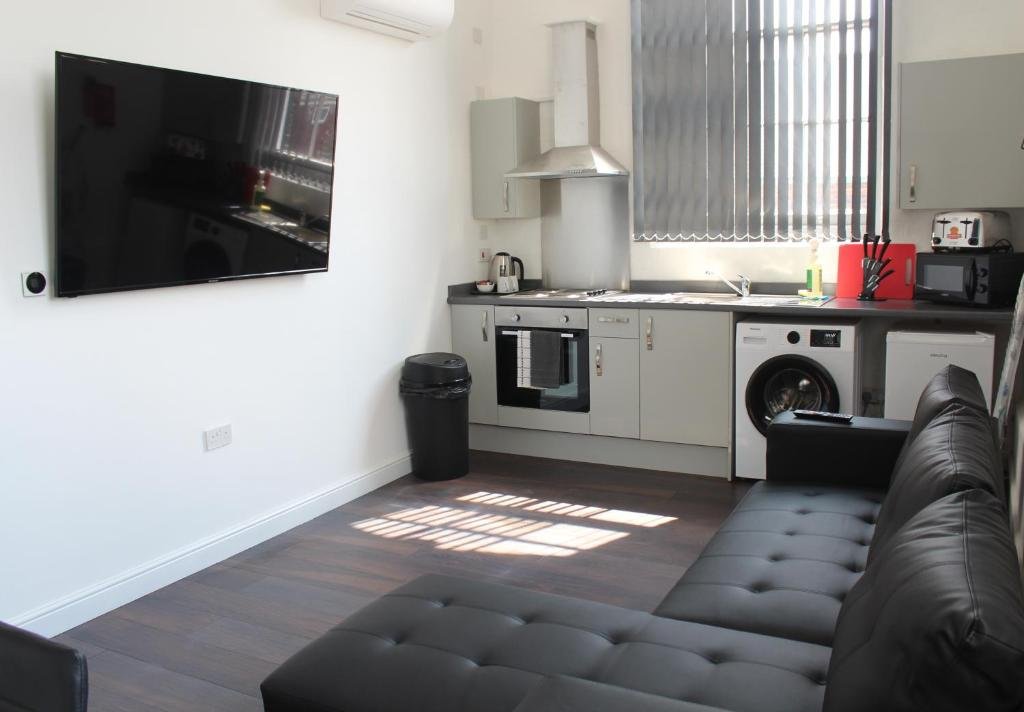 Park Hotel And Apartments