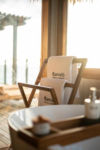 Hotel Whale Lagoon Maldives