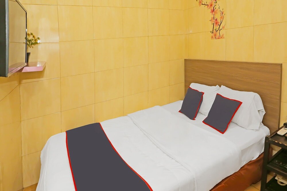 Capital O 92676 Hotel Sion Holiday