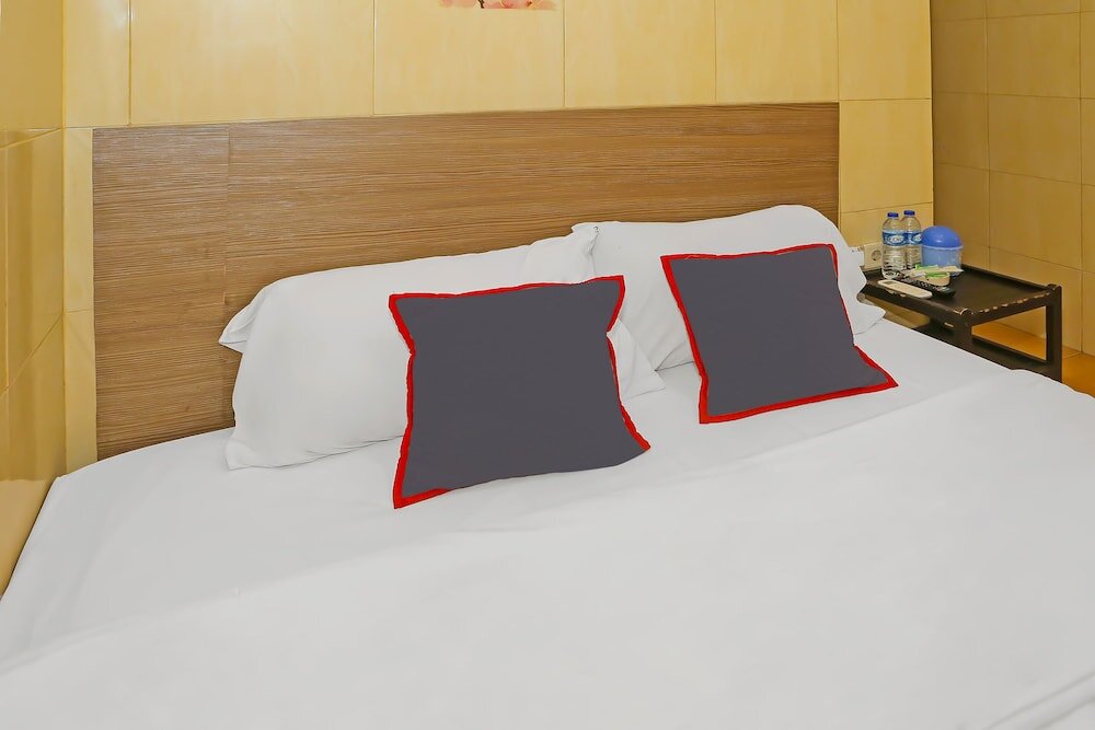 Capital O 92676 Hotel Sion Holiday