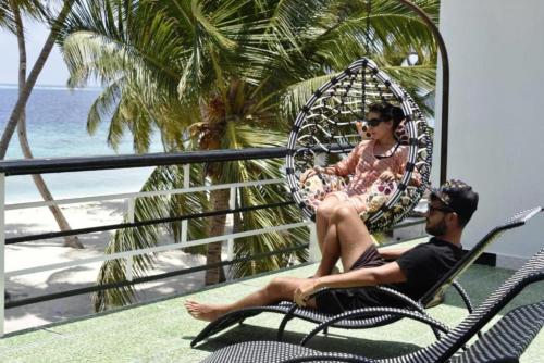 Dhonfulhafi Beach View & Spa