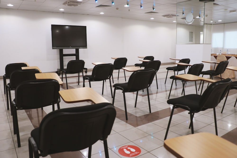 Spark Residence Hotel & Apartments