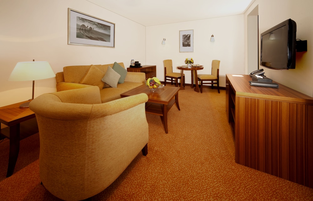 City Seasons Al Hamra Abu Dhabi