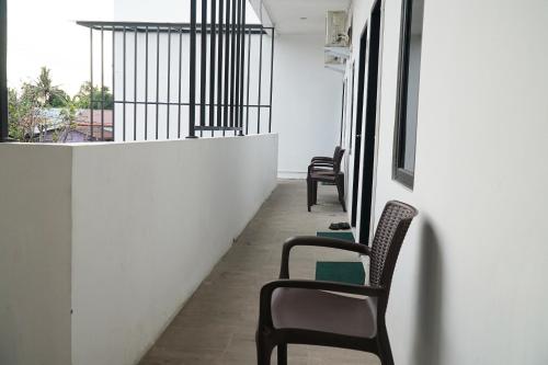 Sani Guest House by OYO Rooms