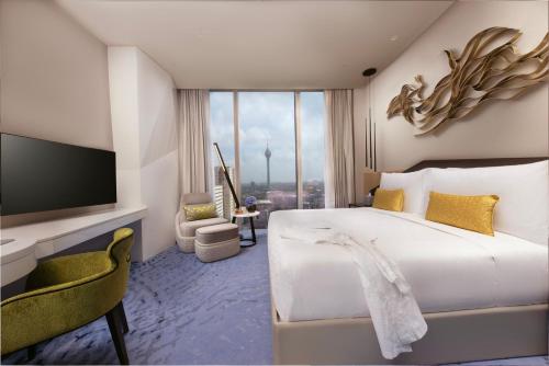 Cinnamon Life at City of Dreams