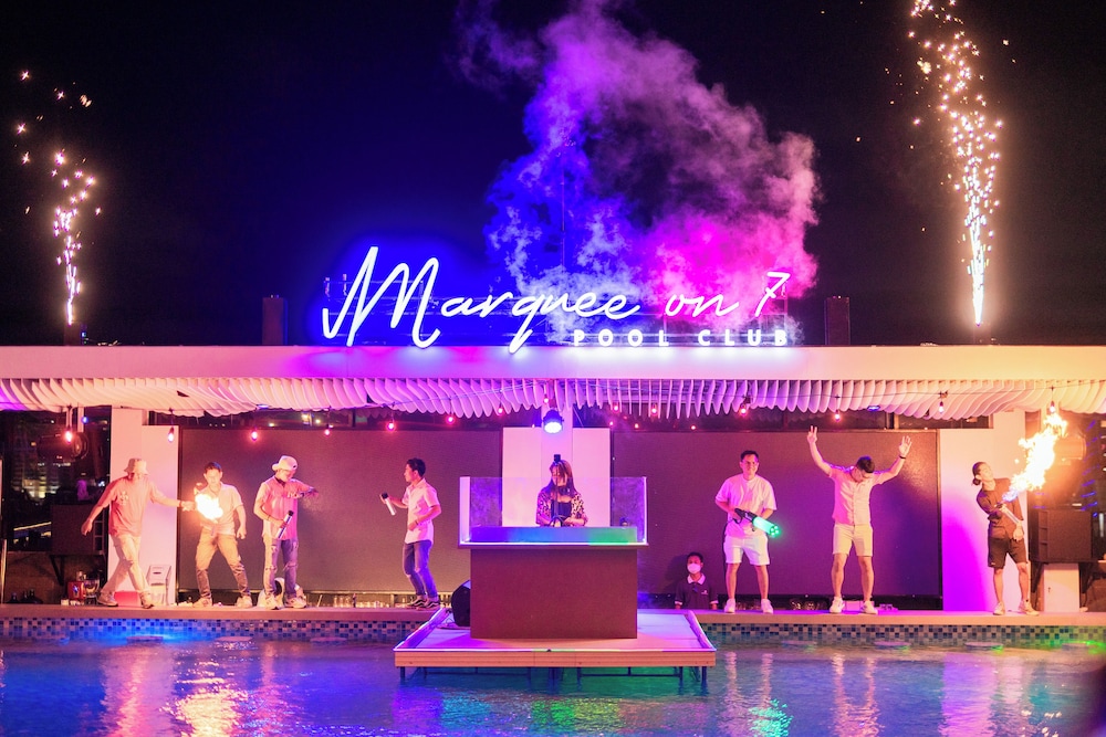 The All - Suite Pentacity Hotel Balikpapan