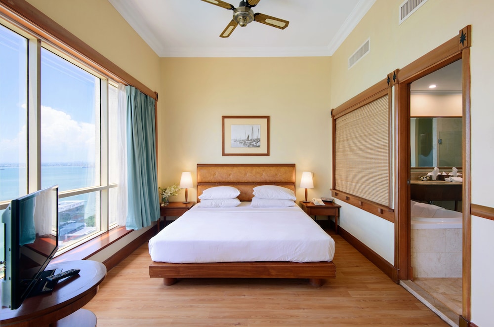 The Millen Penang, Autograph Collection