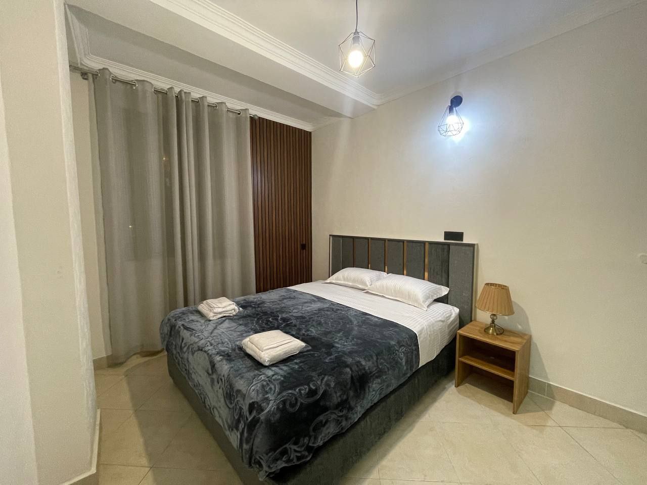 هتل آپارتمان پارس