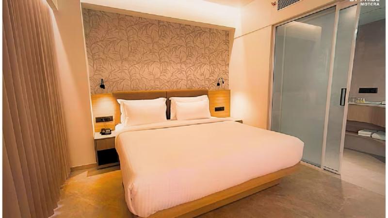 Biznotel by Pride Motera, Ahmedabad