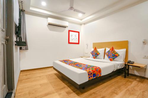 Hotel Blusky By FabHotels