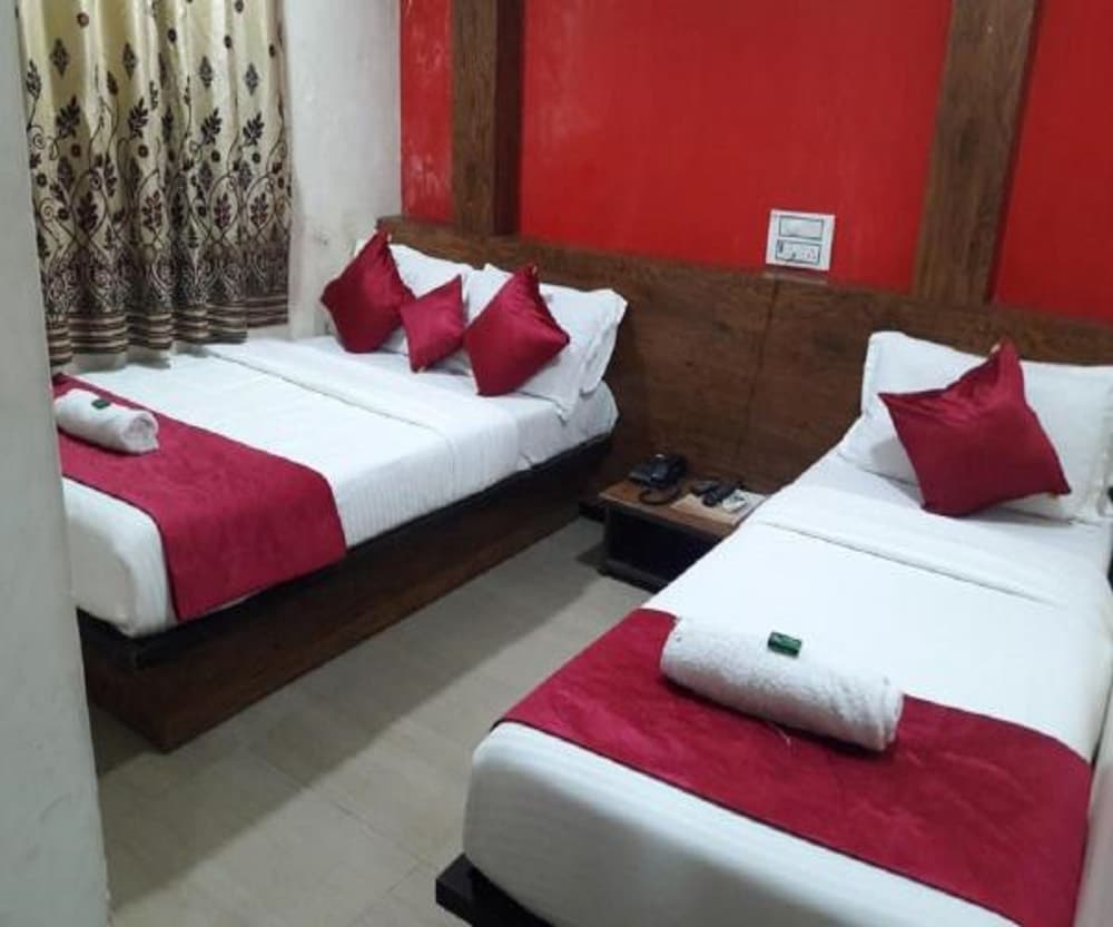 Hotel Sai Leela Residency