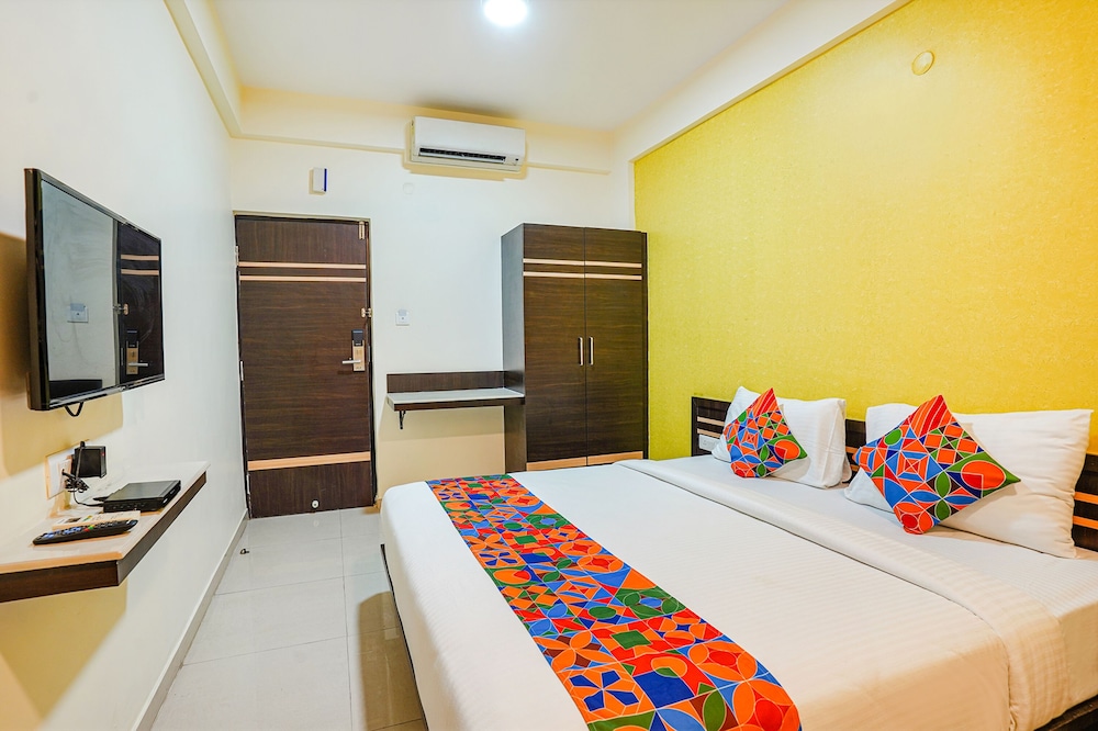 Fabhotel Sky View Palace