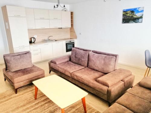 Sunflower Apartments