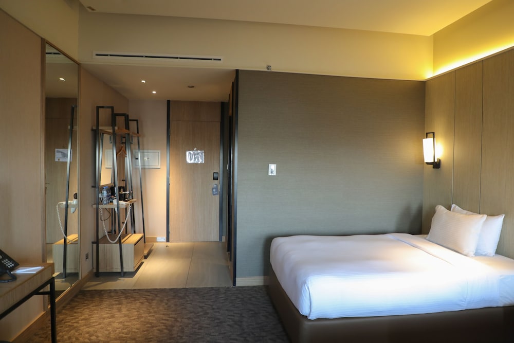 Abu Dhabi Airport Hotel T1 International Departures