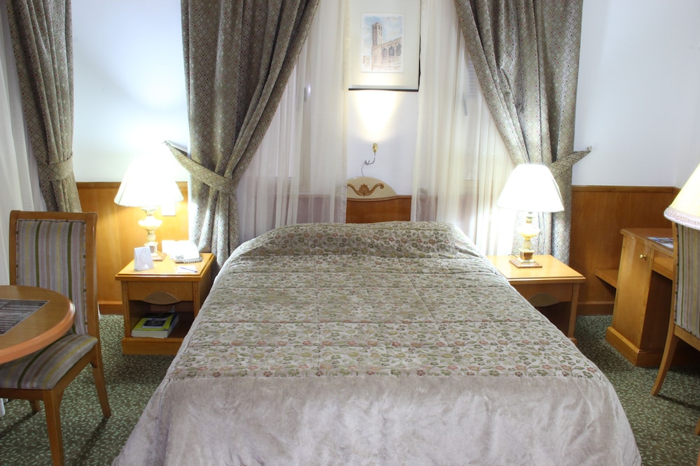 Zain International Hotel