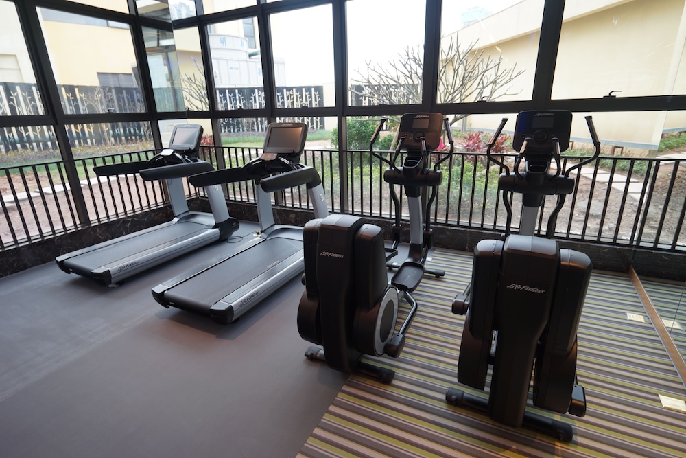 Aloft Dongguan Dynamic Town