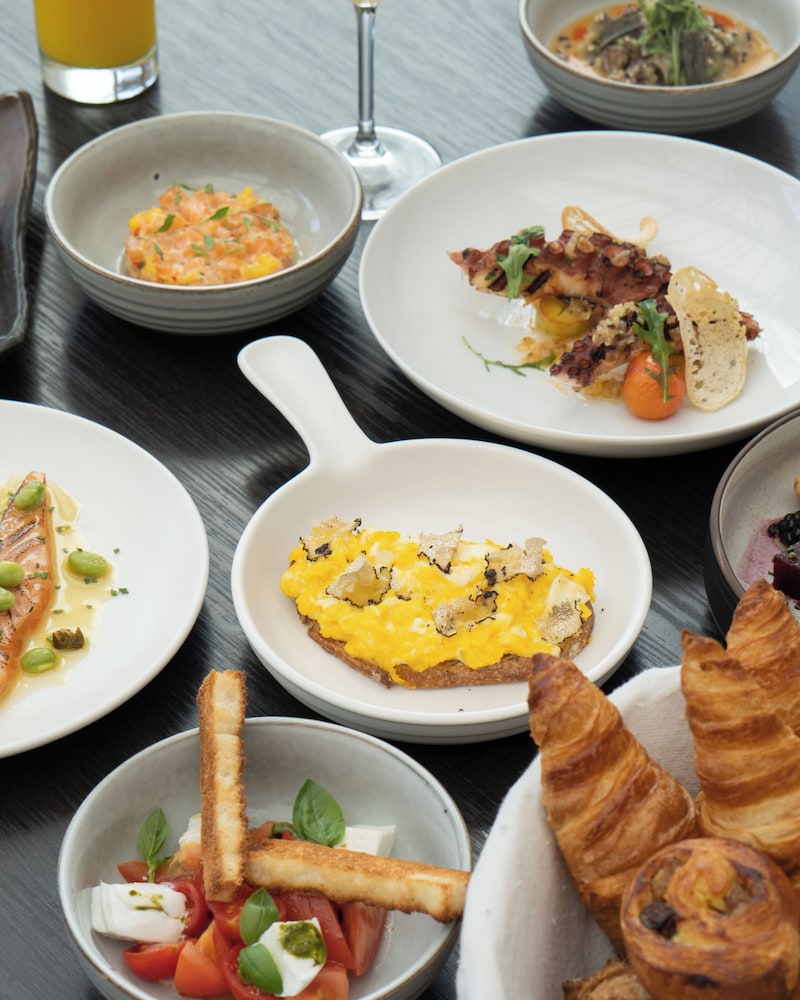 Jumeirah Emirates Towers