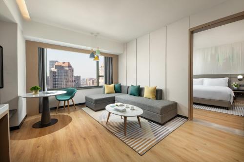 Holiday Inn Shanghai Nanjing Road