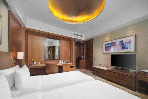 Pudong Shangri-La East Shanghai