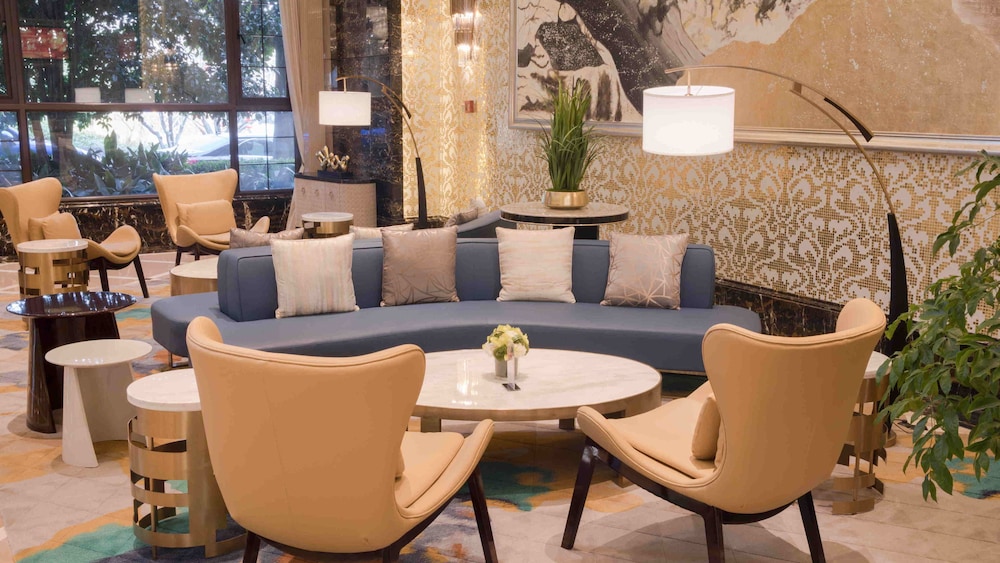 Chateau Star River Pudong